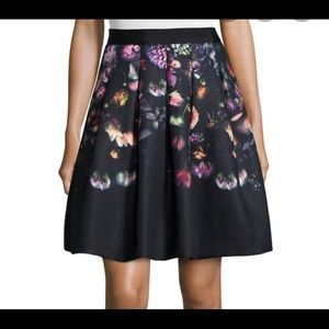 NWT Ted Baker skirt with pockets